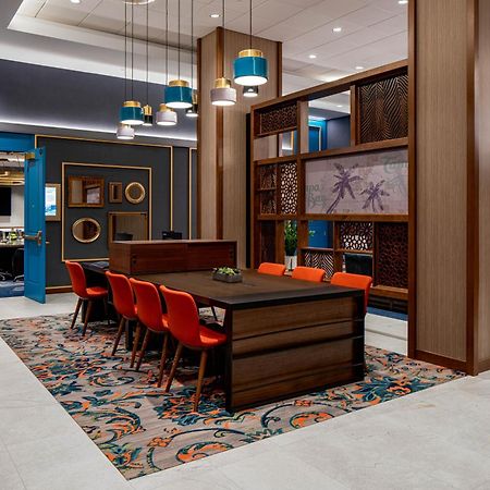 Hyatt House Tampa Downtown Hotel Екстериор снимка