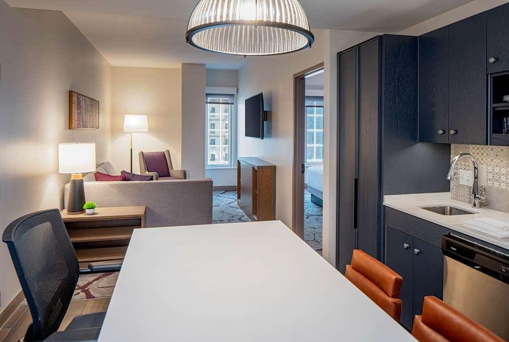 Hyatt House Tampa Downtown Hotel Стая снимка